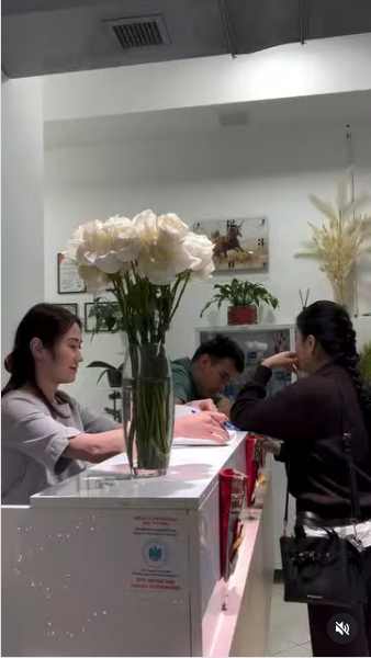 Ресепшен клиники АГАТ